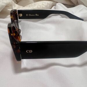 Dior Sunglassss